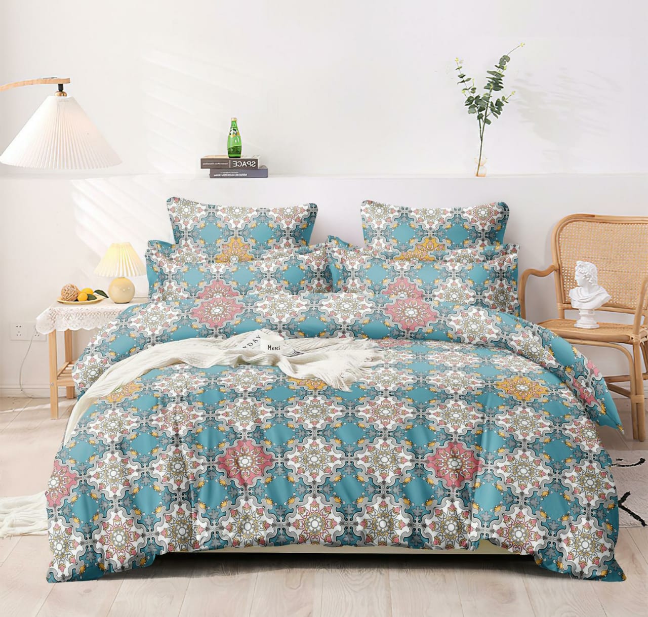 Luxury Micro Fabric Comforter Set – 5 Pieces (King Size)