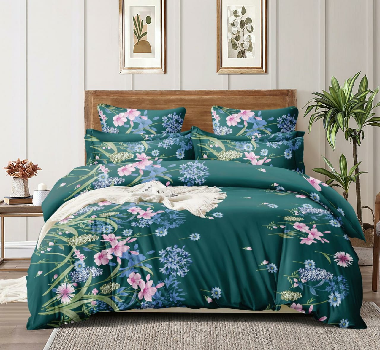 Luxury Micro Fabric Comforter Set – 5 Pieces (King Size)
