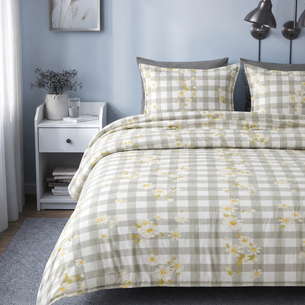 Premium Comforter Set with Matching Bedsheet & Pillow Covers (4 Pcs)