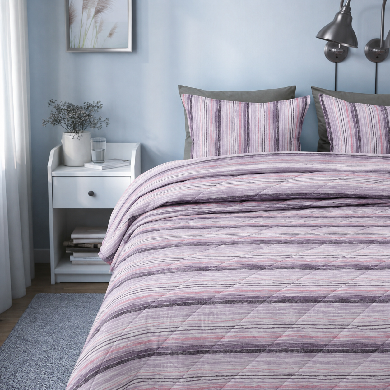 Luxury Bedding Set (4 Pieces) – Comforter, Bedsheet & 2 Pillow Covers