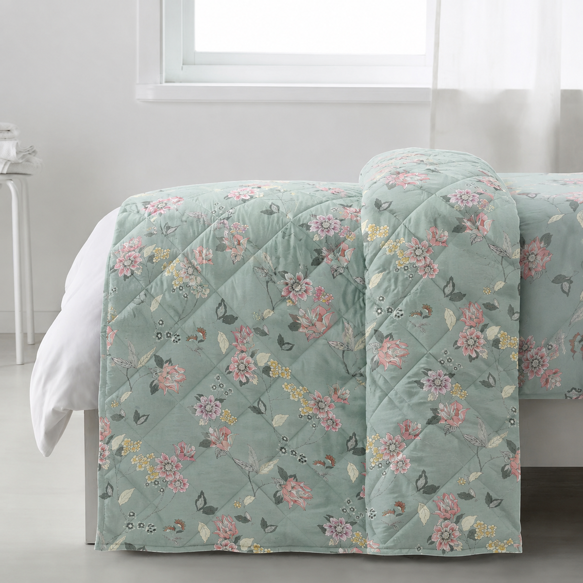 Designer Comforter Set (4 Pieces) Soft, Premium & Durable