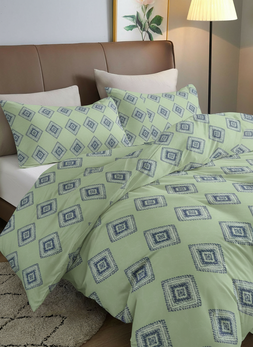 Ultra Comfort 4-Piece Bedding Set – Soft, Warm & Breathable Fabric
