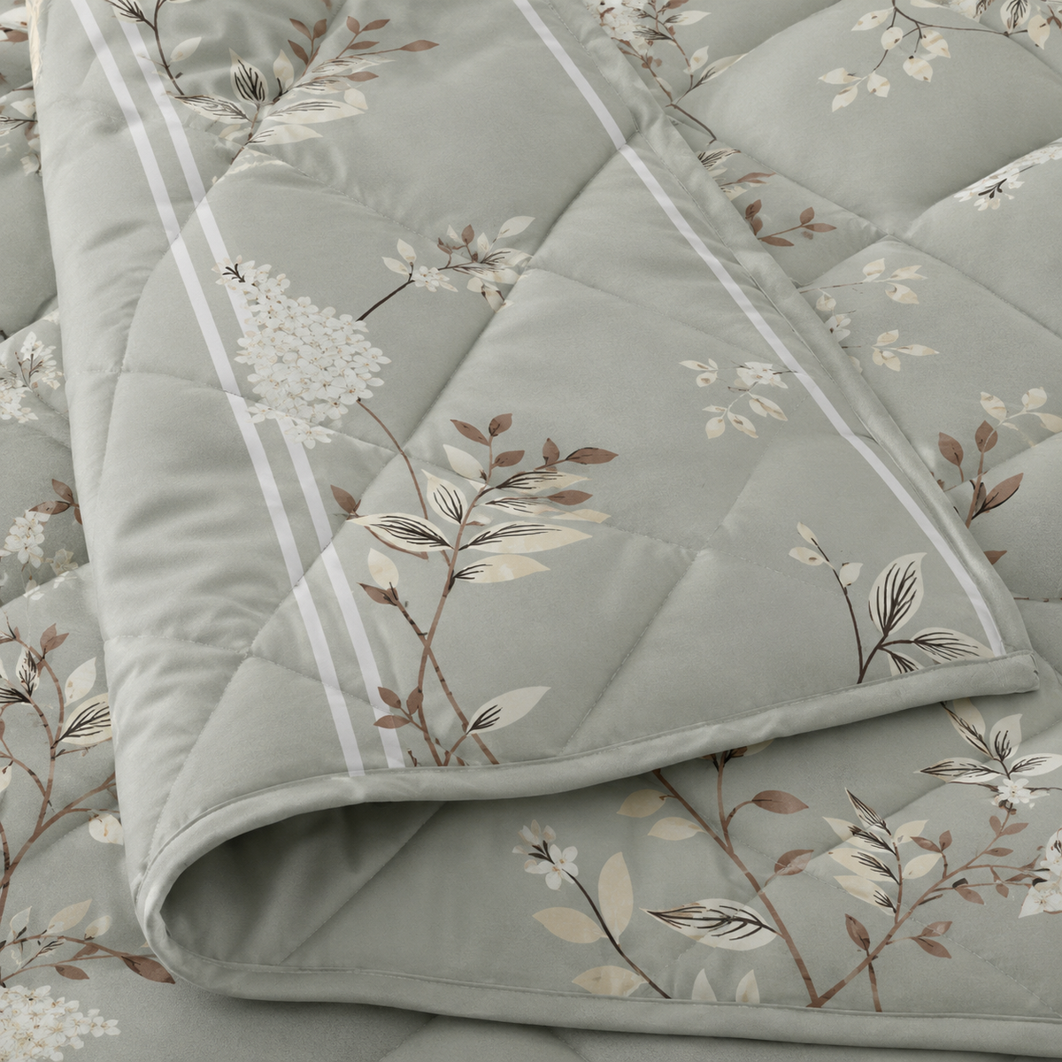 Premium 4 Piece Designer Comforter Set for Modern Bedrooms